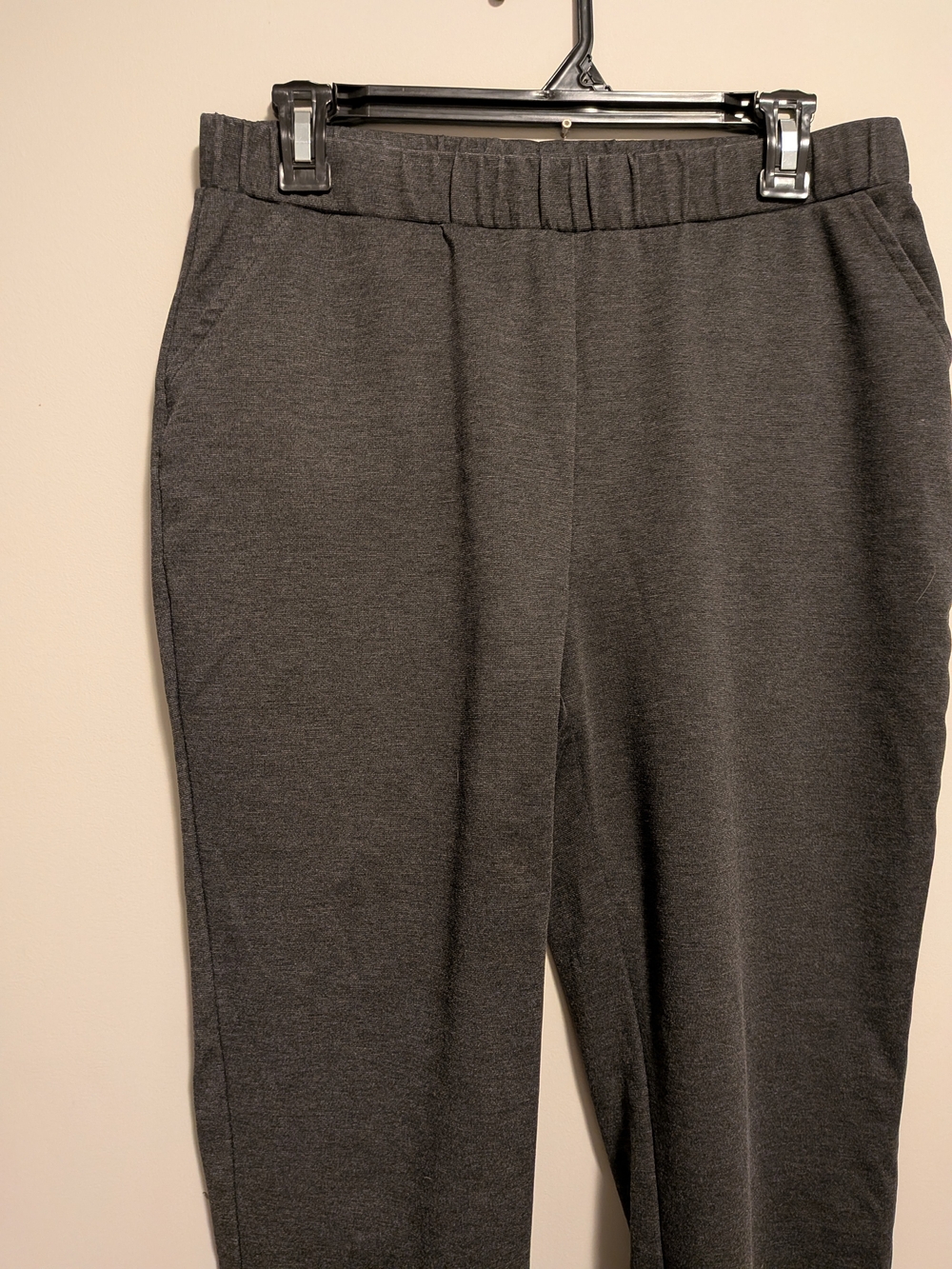 Women's Grey Pull-On Jogger Pants